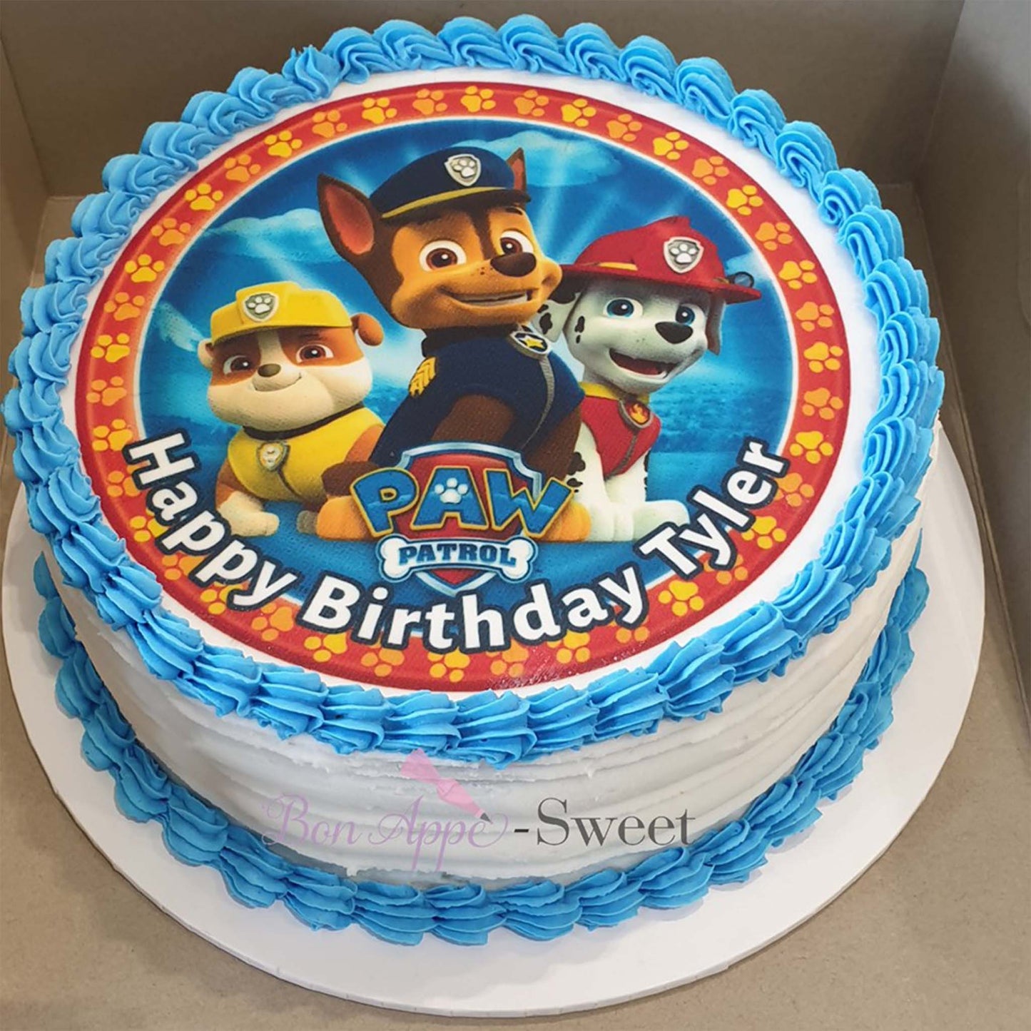 25 cm Round Custom Edible Icing Image - printsoncakes - Edible Image service provider