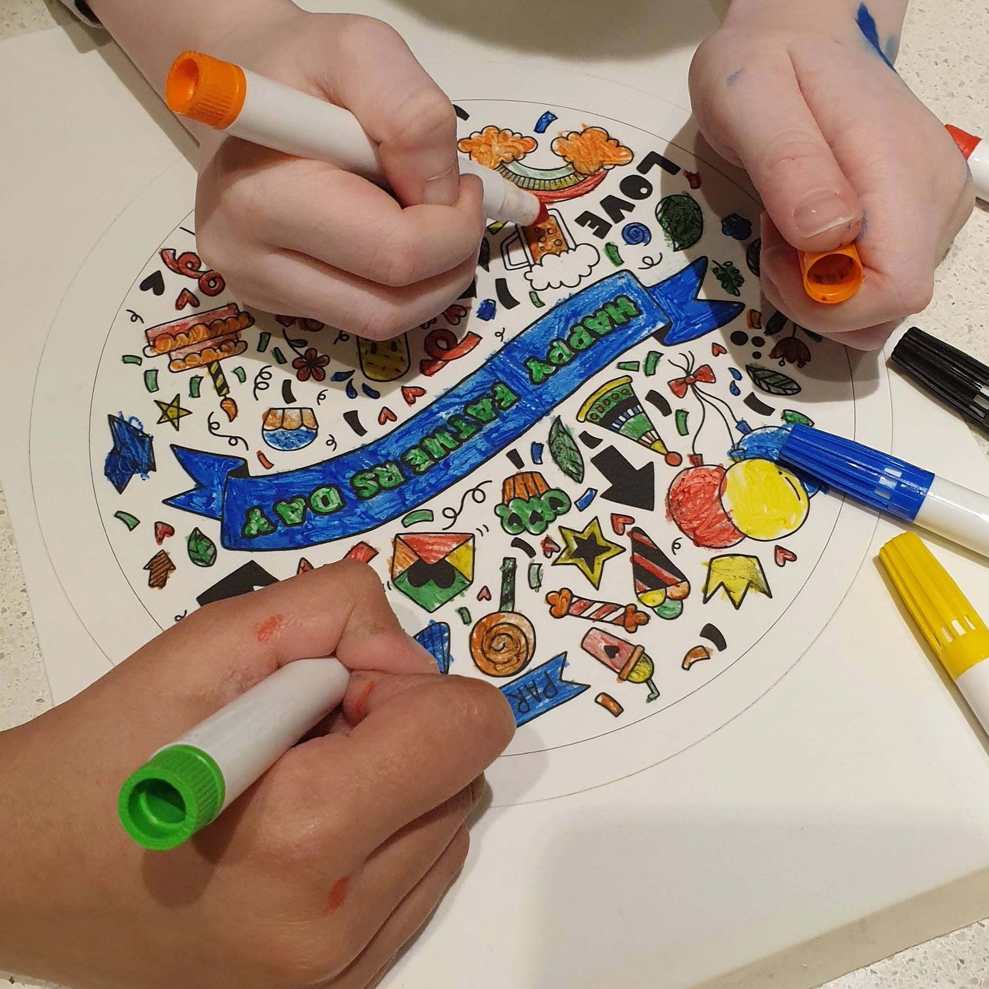 Edible Colouring Cake Kit - Santa & Friends - printsoncakes - Edible Image service provider
