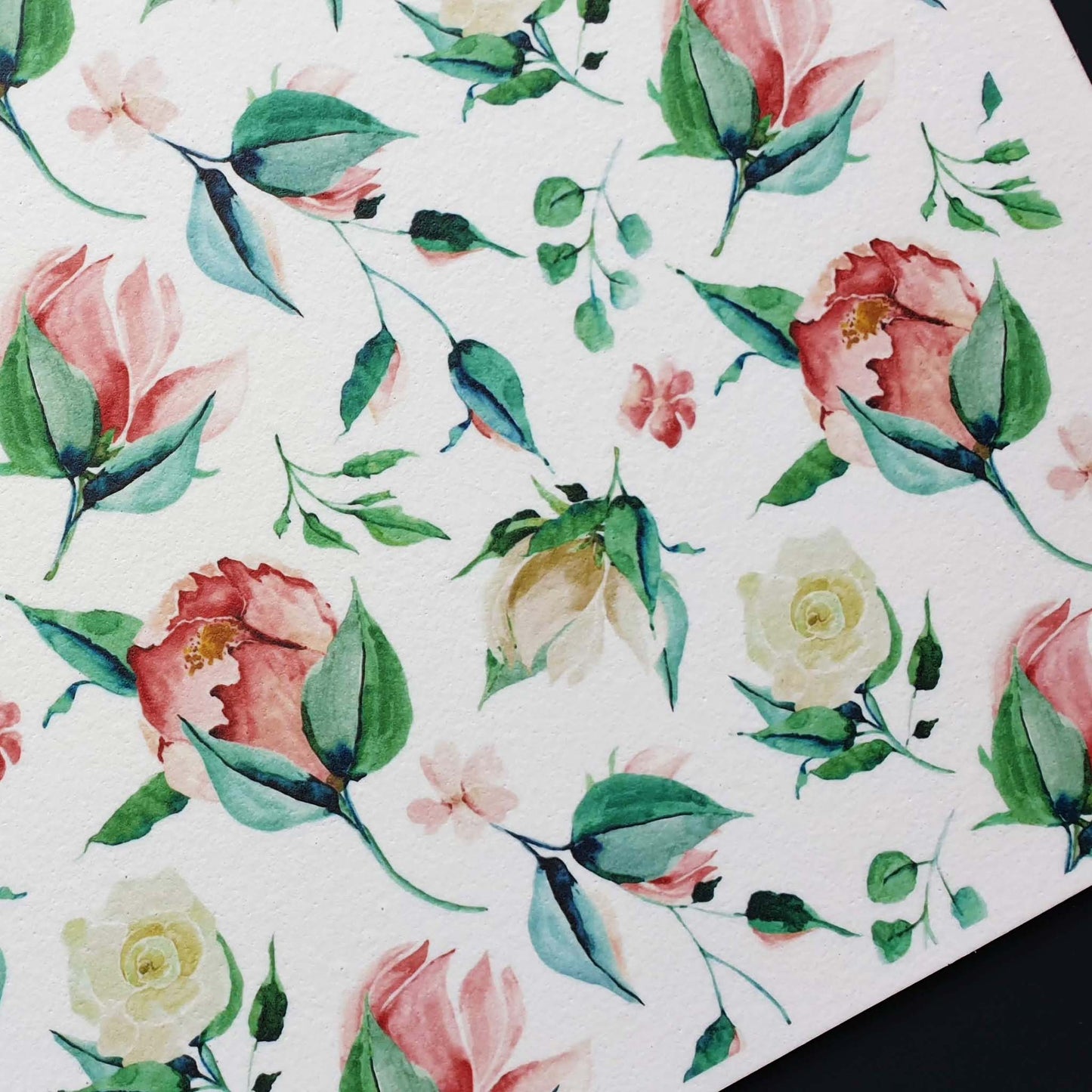 White - Cream & Pink Roses - Edible Icing Cake Wrap - printsoncakes - Edible Image service provider