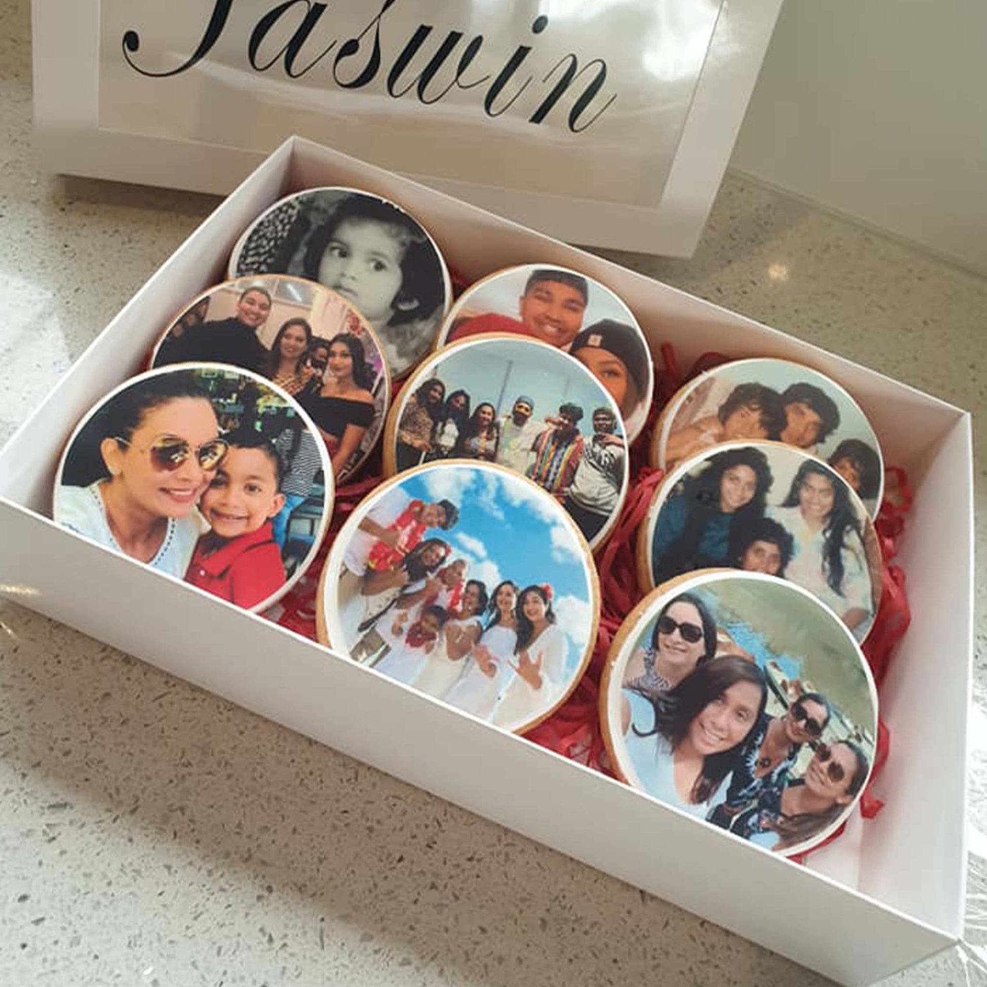 6 x 7 cm Round Cookie Custom Edible Icing Images - printsoncakes - Edible Image service provider