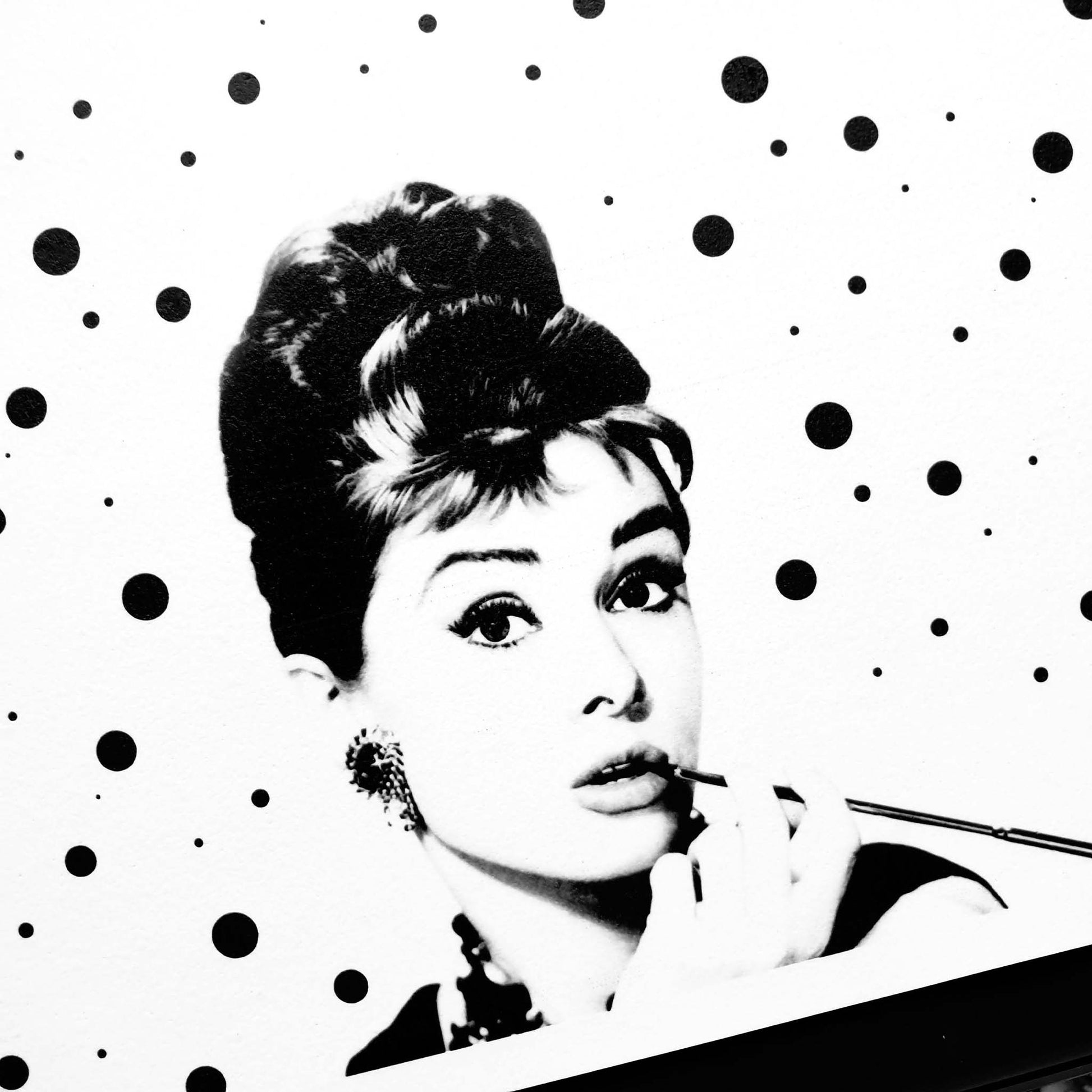 Audrey Hepburn inspired - Icing Cake Wrap - printsoncakes - Edible Image service provider