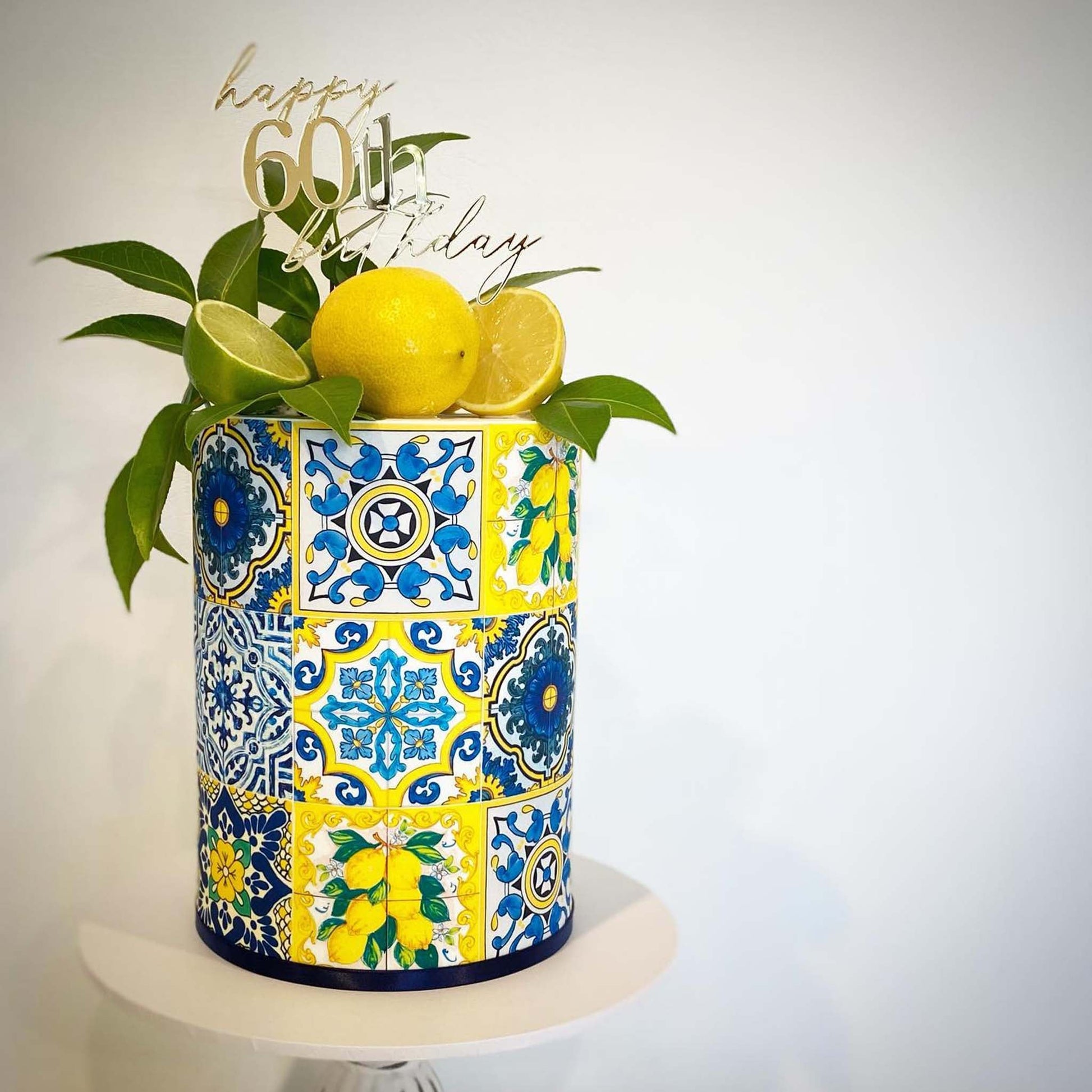 Italian Blue Tiles and Lemons - Icing Cake Wrap - printsoncakes - Edible Image service provider