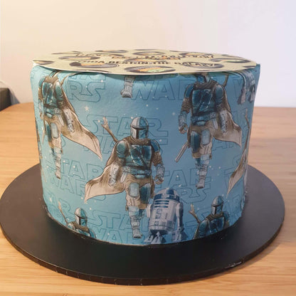 Relive Mando's adventures by adding these cool edible icing cake wrap on cakes or any sweet treats. Perfect for celebrating birthdays or any special occasions for  Mandalorian fans. 